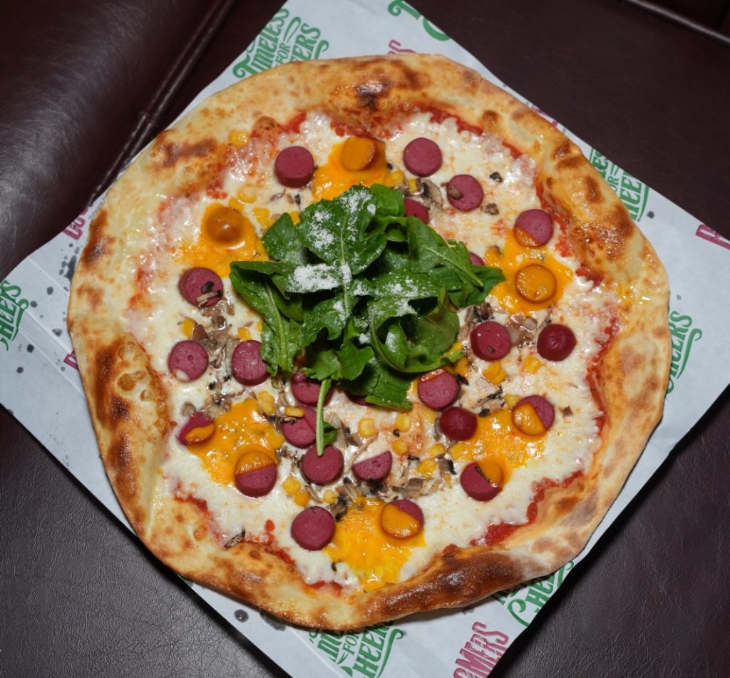 SOSİSLİ PİZZA